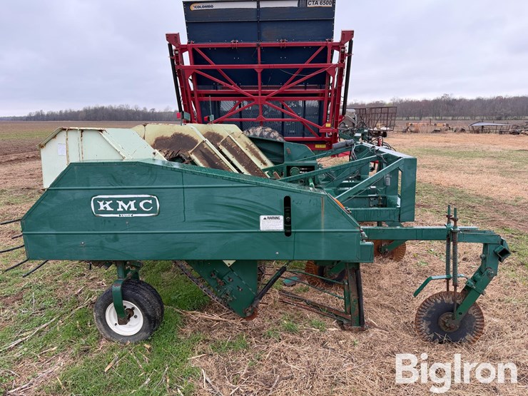 2012-kmc-6-30-peanut-digger-image-4