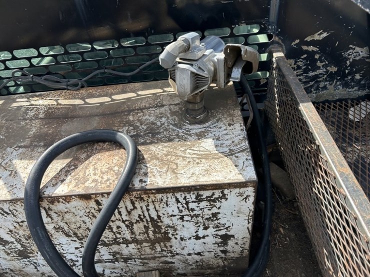 1997-chevrolet-3500-image-34