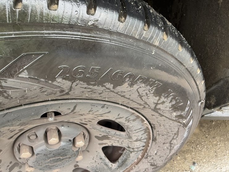 2019-chevrolet-tahoe-image-16