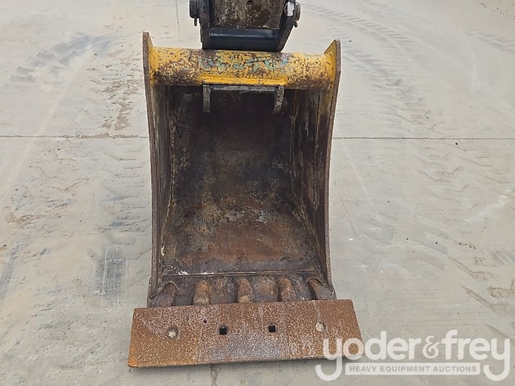 2021-deere-310sl-image-25