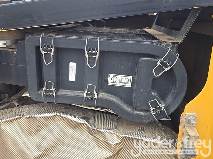 2019-caterpillar-d6-lgp-image-51