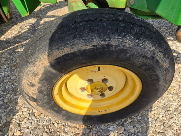 john-deere-2155-image-41