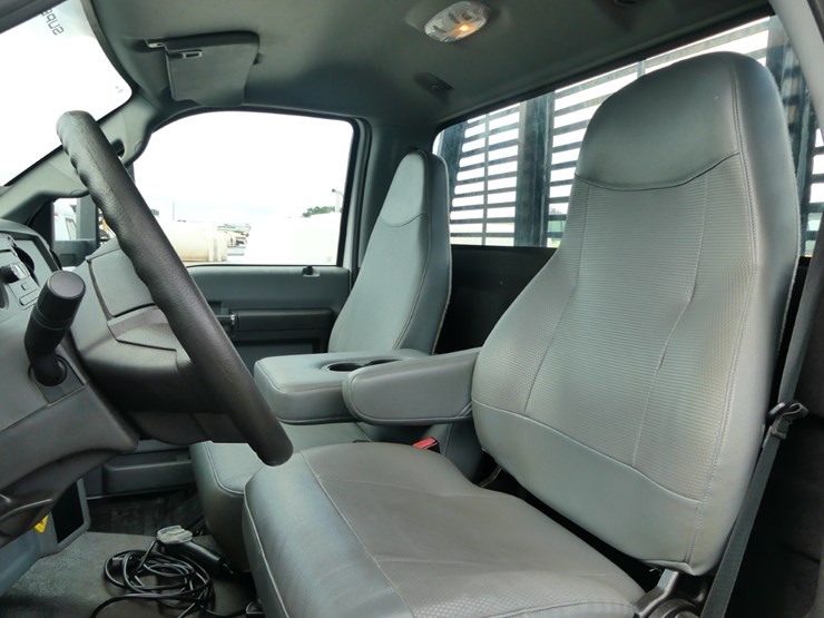 2019-ford-f750-image-10