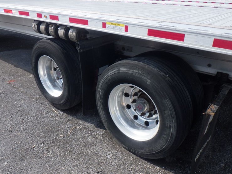 2023-fontaine-flatbed-image-11
