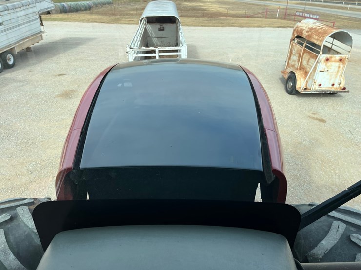 2009-versatile-435-image-33