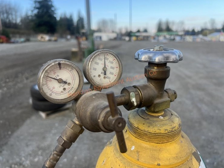 miller-millermatic-250-wire-feed-welder-image-5