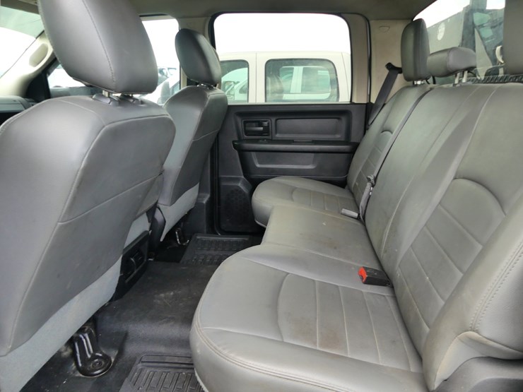 2017-dodge-ram-5500-image-10