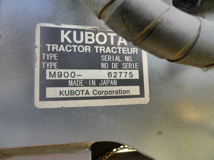 2004-kubota-m9000-image-15
