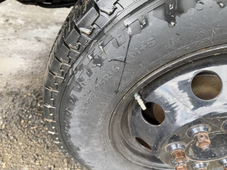 2008-ford-e450-image-17