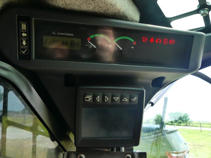 2017-deere-333g-image-16