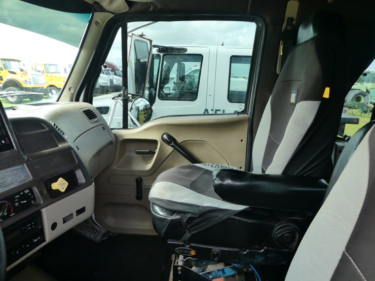 2006-sterling-acterra-image-13