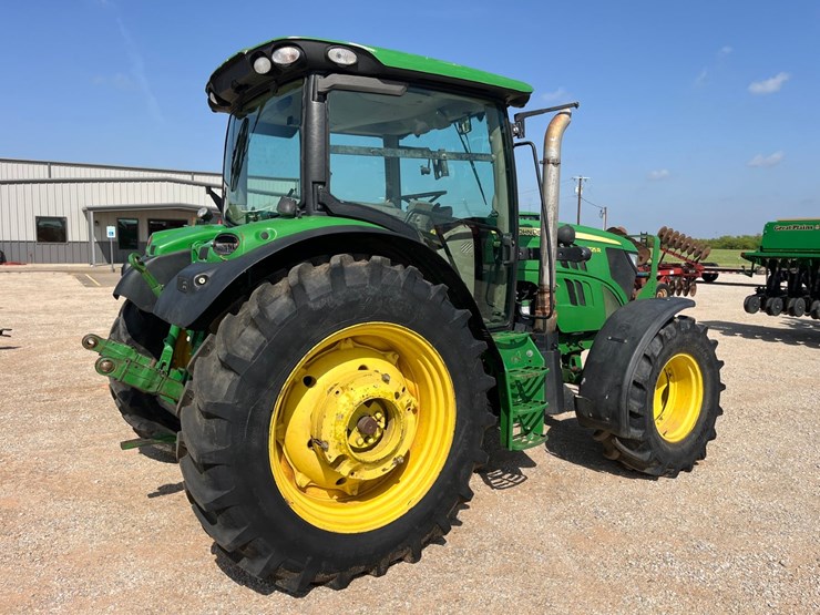 2014-john-deere-6125r-image-7