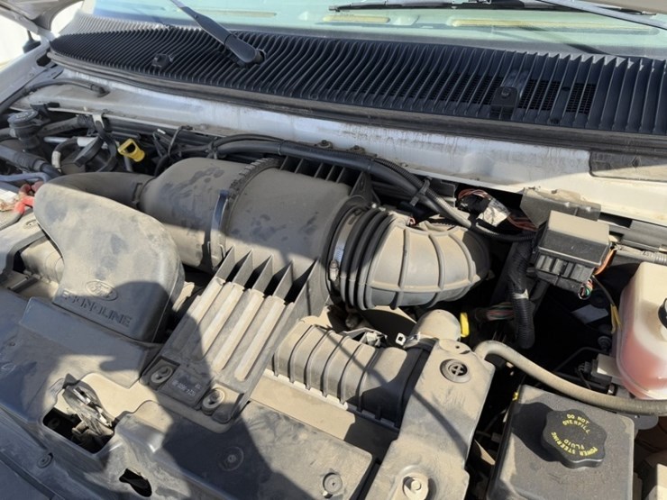 2007-ford-e350-image-14