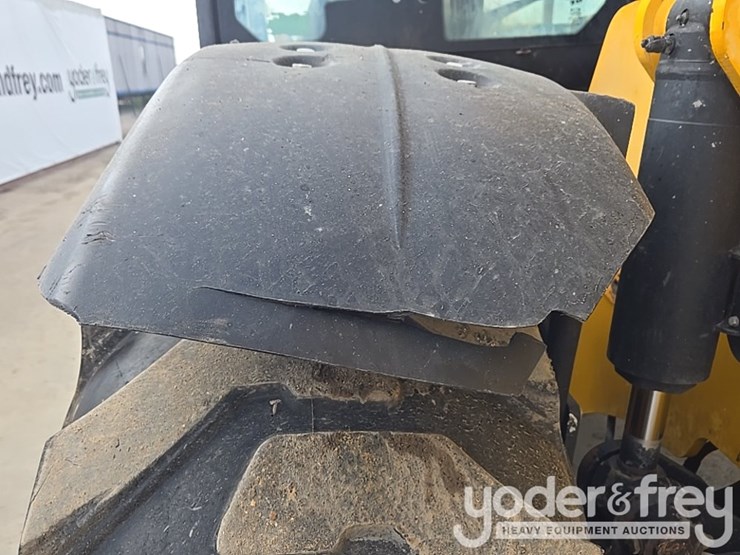 2017-jcb-510-56-image-63
