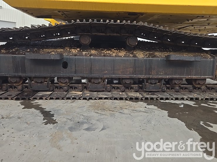 2020-komatsu-pc360-lc-11-image-12