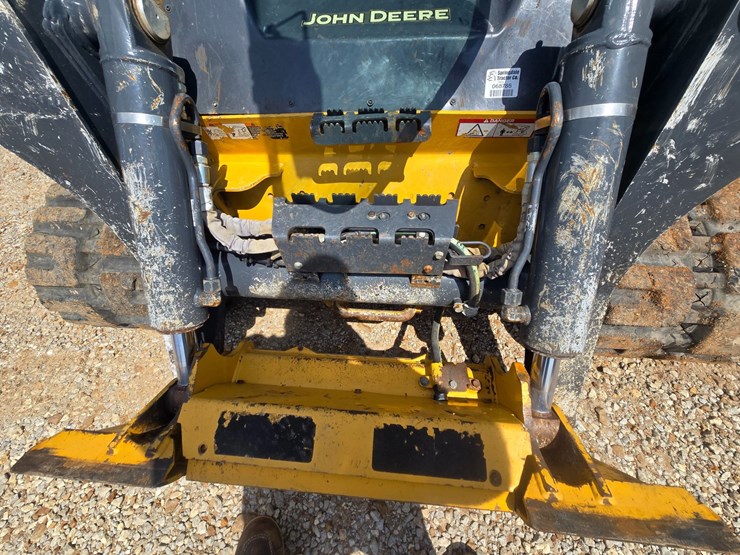 deere-333g-image-70