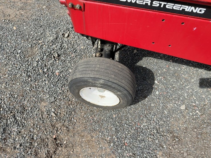 toro-groundsmaster-225-image-8