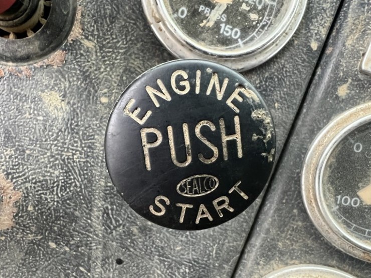 1995-ford-l9000-image-26