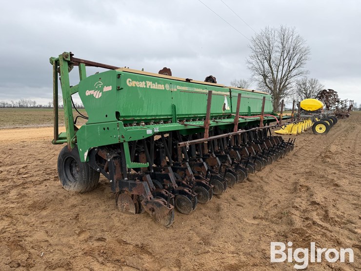 2020-great-plains-solid-stand-2020-image-7