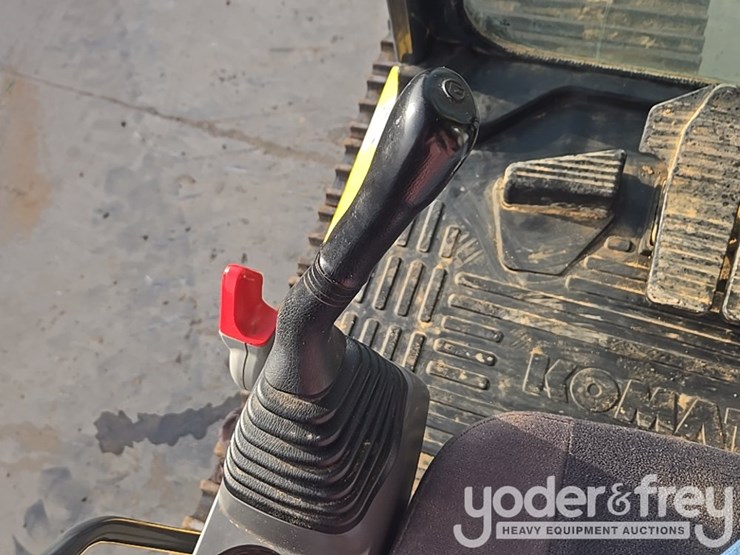 2020-komatsu-pc360-lc-11-image-100