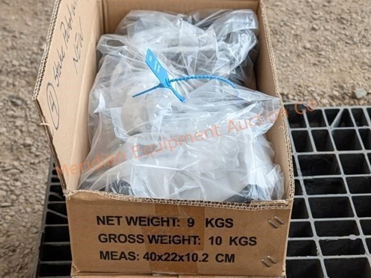 4--stake-pocket-winches-image-2