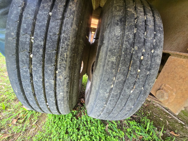 1996-custom-flatbed-image-26