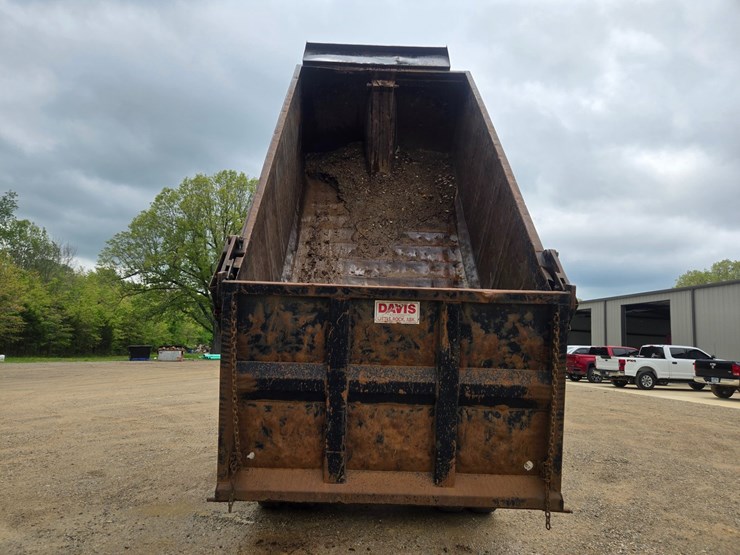 2001-mack-rd690s-image-30