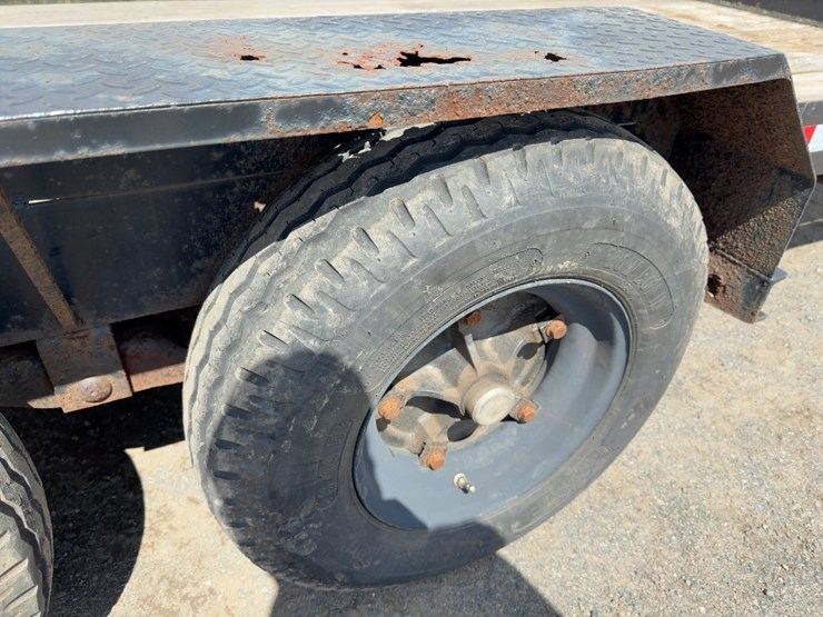 1998-custom-trailer-image-9