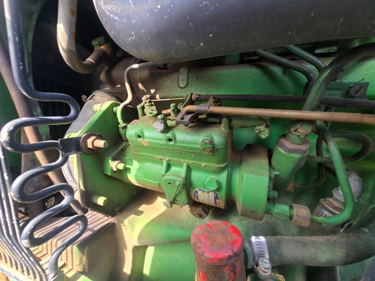john-deere-2155-image-18