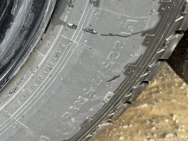 2008-ford-e450-image-19