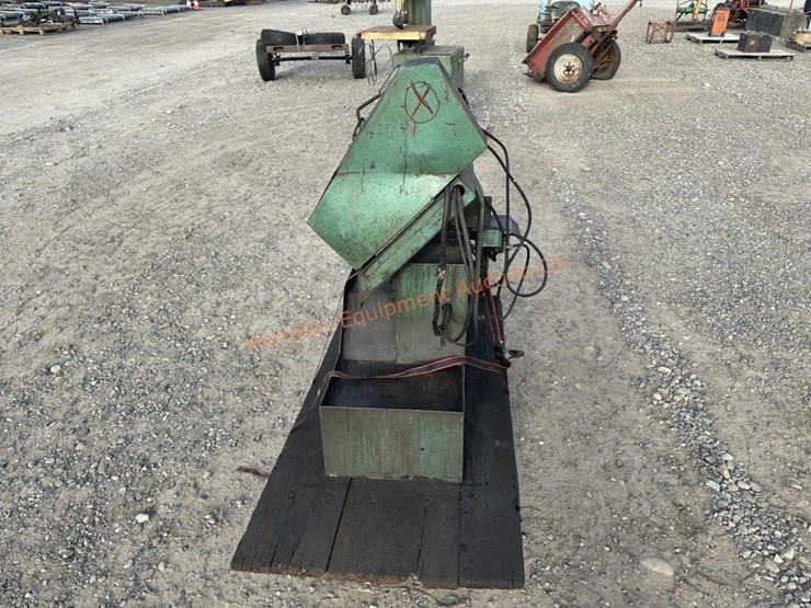 horizontal-metal-hack-saw-image-4