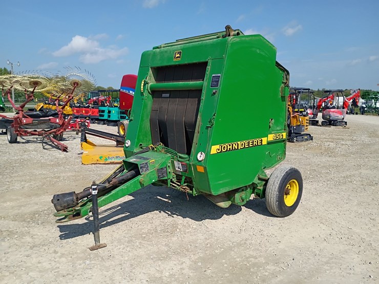 john-deere-456-image-1
