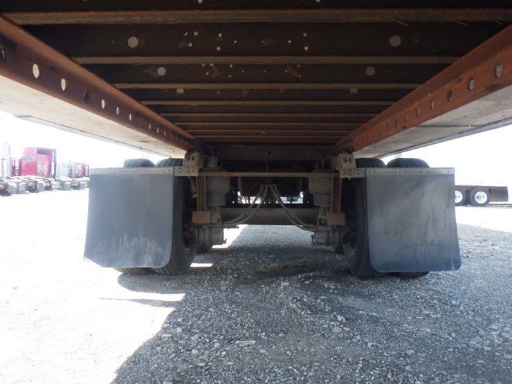 2019-utility-reefer-image-11