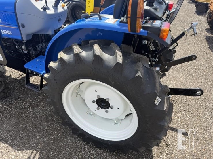 2023-new-holland-workmaster-25-image-21