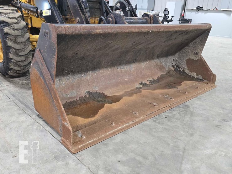 2005-caterpillar-420d-it-image-10