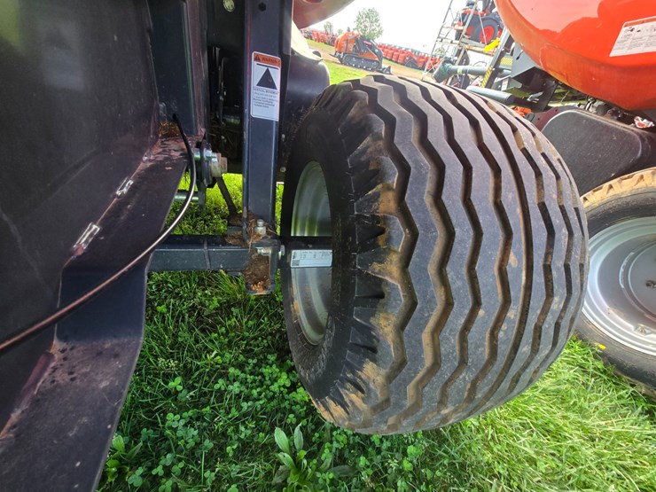 kubota-bv4180-image-35