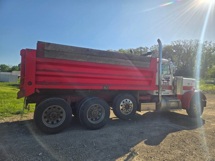 1987-peterbilt-379-image-16