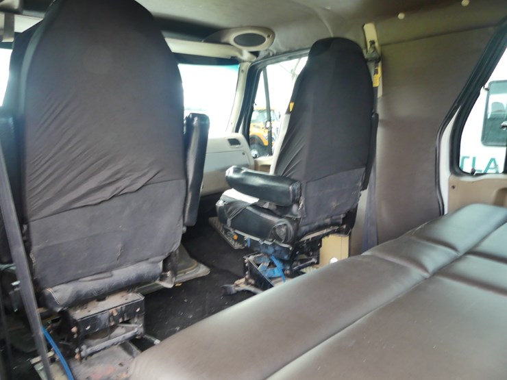 2006-sterling-acterra-image-11