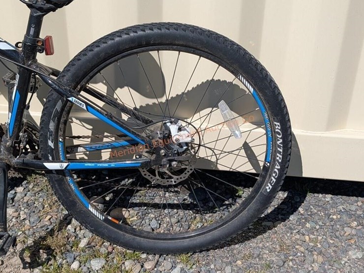 trek-3700-3-series-bike-image-4