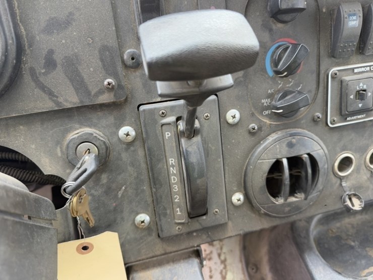 2014-freightliner-mt45-image-31