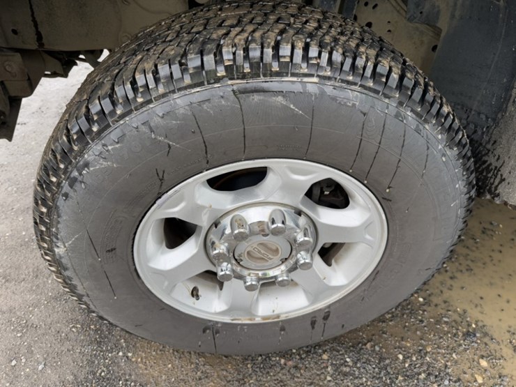 2006-ford-f250-xl-image-14