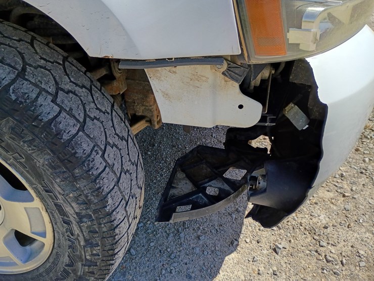 2008-chevrolet-tahoe-image-97