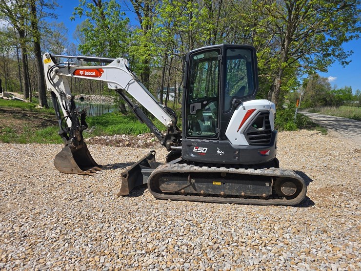 2022-bobcat-e50-image-4