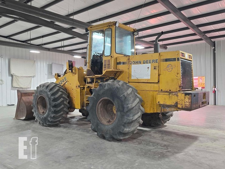 1990-deere-624e-image-4