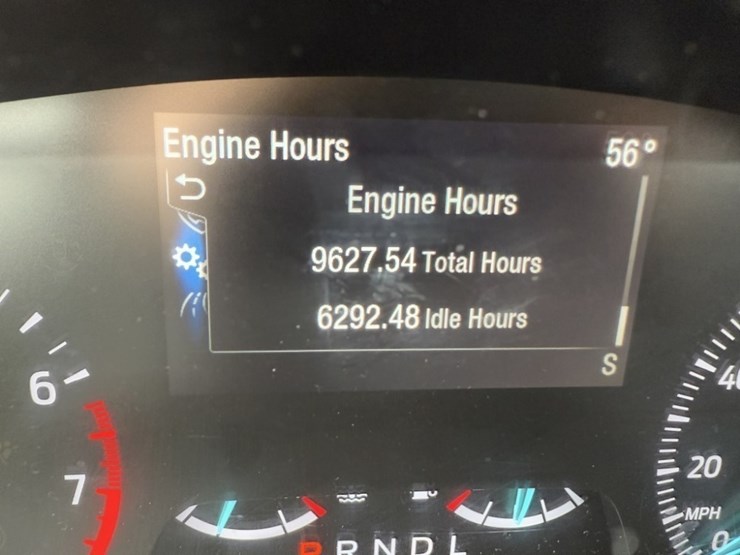 2020-ford-explorer-image-29