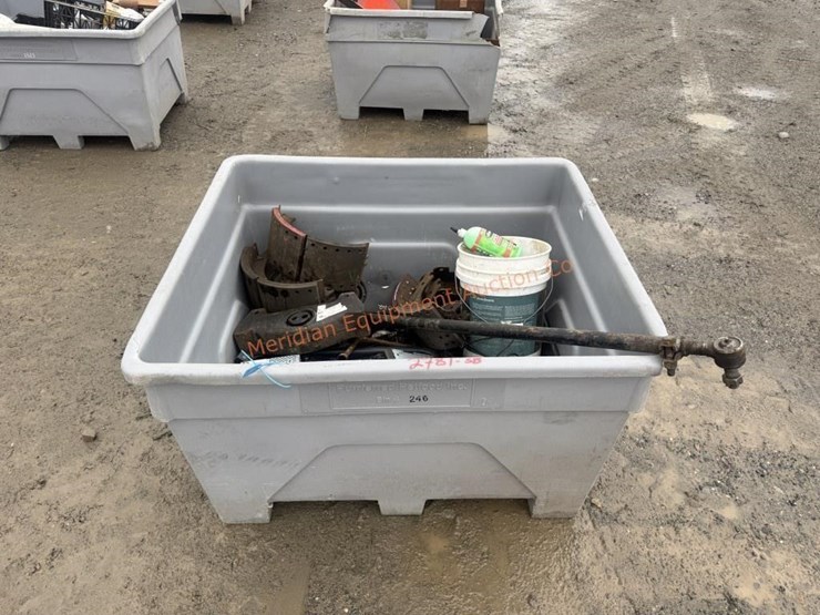 tote-asst.-truck-&-equip.-image-1