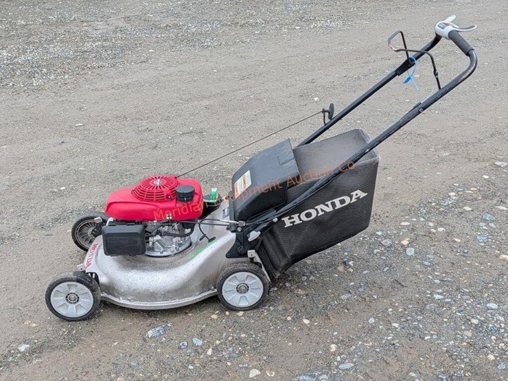 honda-lawn-mower-image-1