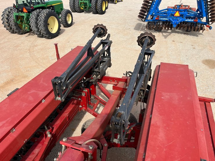 case-ih-5500-image-28