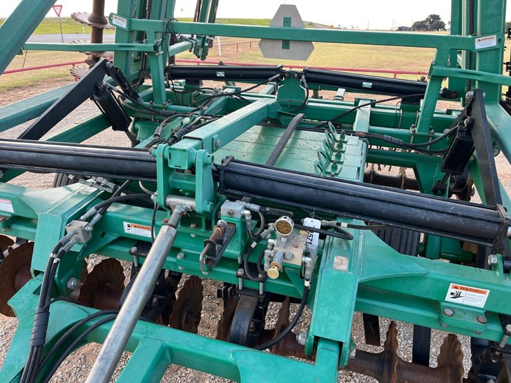 2009-great-plains-3000-image-2