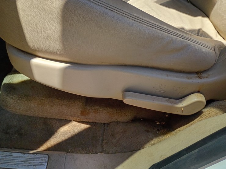 2008-chevrolet-tahoe-image-63